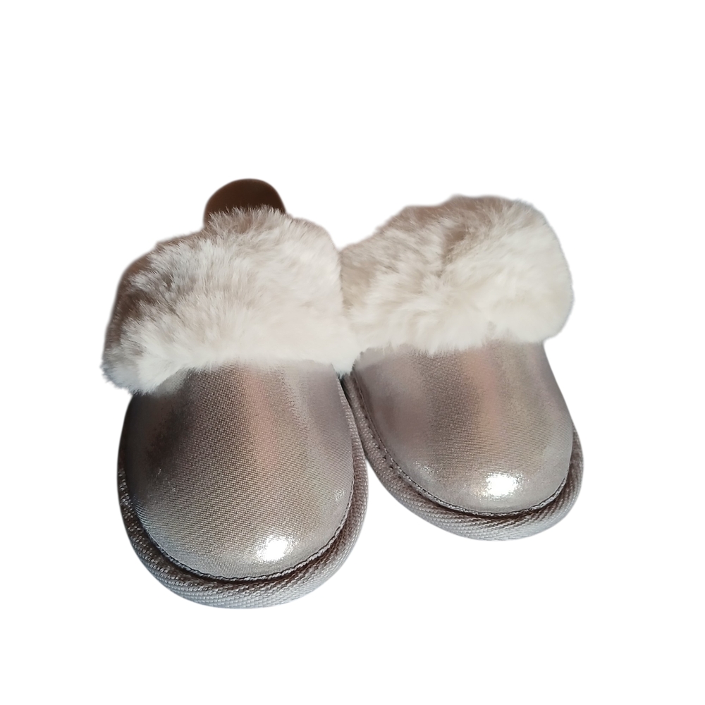 Cozy Silver Toddle Girl Slippers Size 7-8